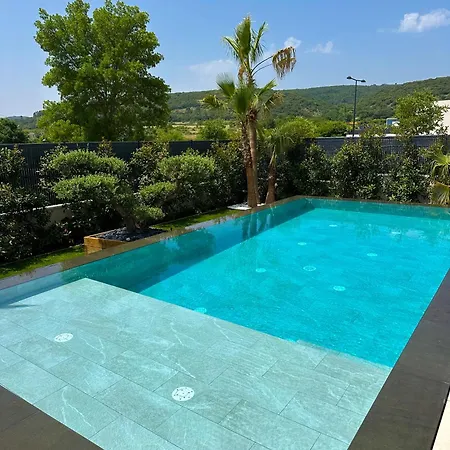 Magnifique Contemporaine Montarnaud