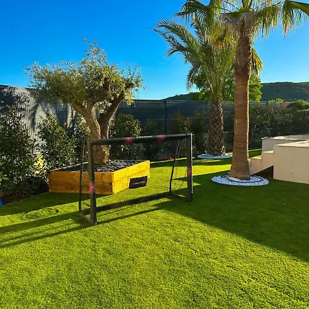 וילה Magnifique Contemporaine