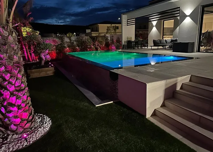 Magnifique Contemporaine Villa *